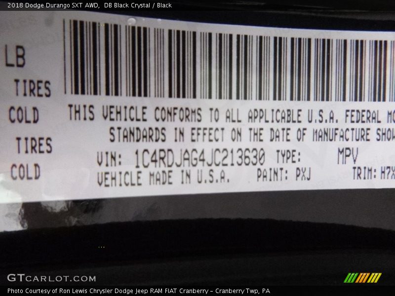 DB Black Crystal / Black 2018 Dodge Durango SXT AWD
