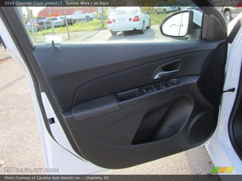 Summit White / Jet Black 2016 Chevrolet Cruze Limited LT