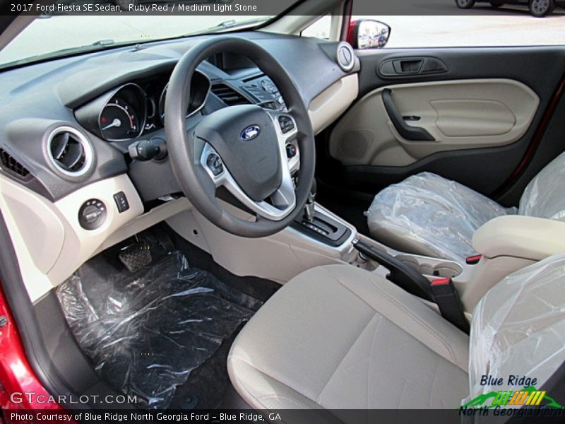 Ruby Red / Medium Light Stone 2017 Ford Fiesta SE Sedan