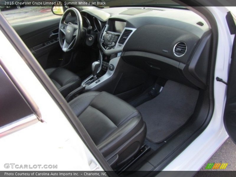 Summit White / Jet Black 2016 Chevrolet Cruze Limited LT