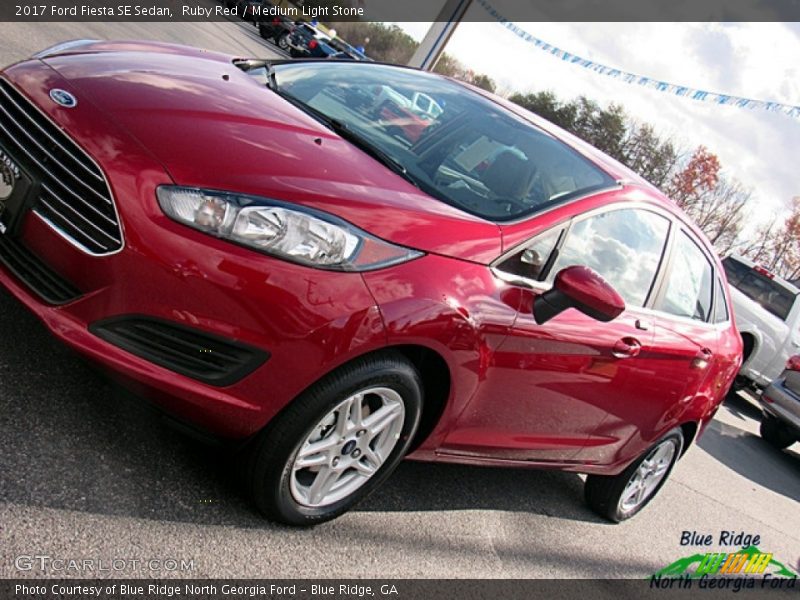 Ruby Red / Medium Light Stone 2017 Ford Fiesta SE Sedan