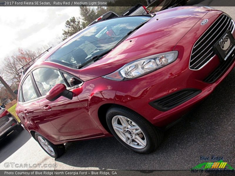 Ruby Red / Medium Light Stone 2017 Ford Fiesta SE Sedan