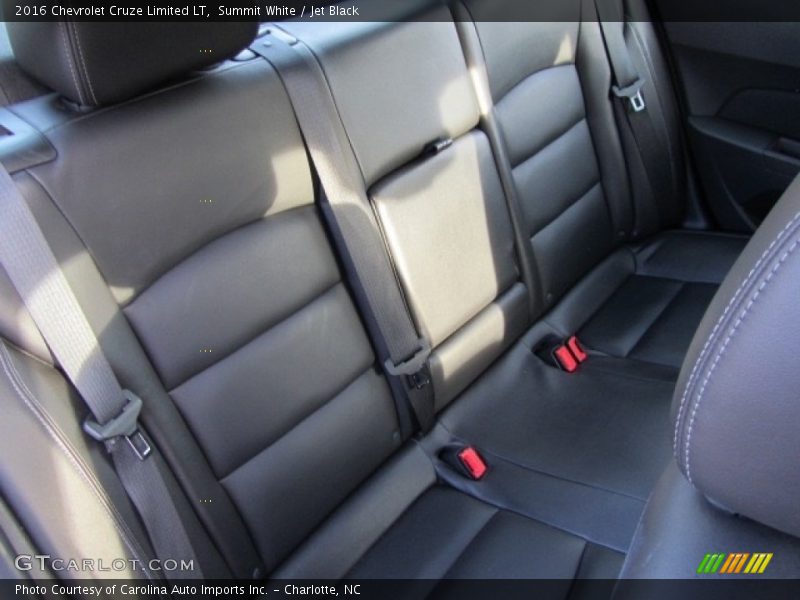 Summit White / Jet Black 2016 Chevrolet Cruze Limited LT
