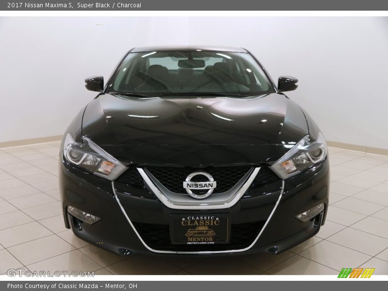 Super Black / Charcoal 2017 Nissan Maxima S