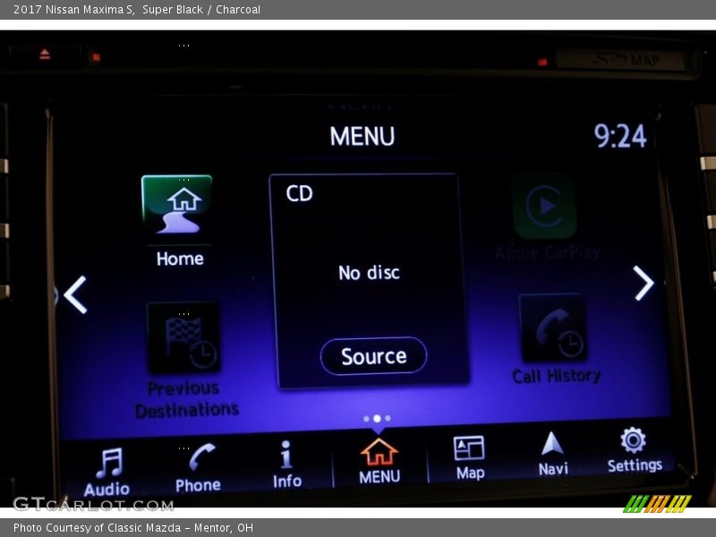 Super Black / Charcoal 2017 Nissan Maxima S