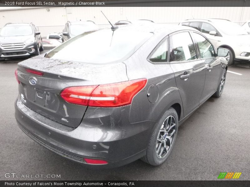 Magnetic / Charcoal Black 2018 Ford Focus SEL Sedan