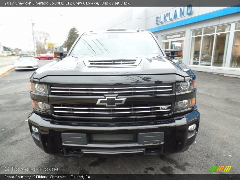 Black / Jet Black 2017 Chevrolet Silverado 3500HD LTZ Crew Cab 4x4