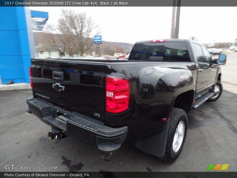 Black / Jet Black 2017 Chevrolet Silverado 3500HD LTZ Crew Cab 4x4