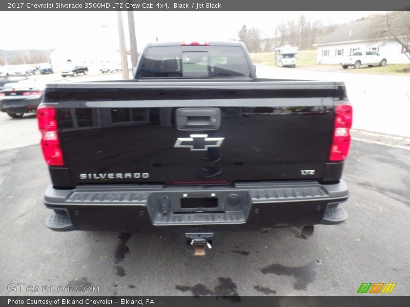 Black / Jet Black 2017 Chevrolet Silverado 3500HD LTZ Crew Cab 4x4
