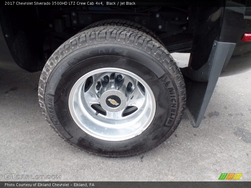 Black / Jet Black 2017 Chevrolet Silverado 3500HD LTZ Crew Cab 4x4