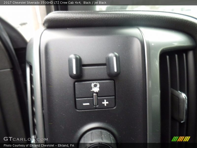 Black / Jet Black 2017 Chevrolet Silverado 3500HD LTZ Crew Cab 4x4