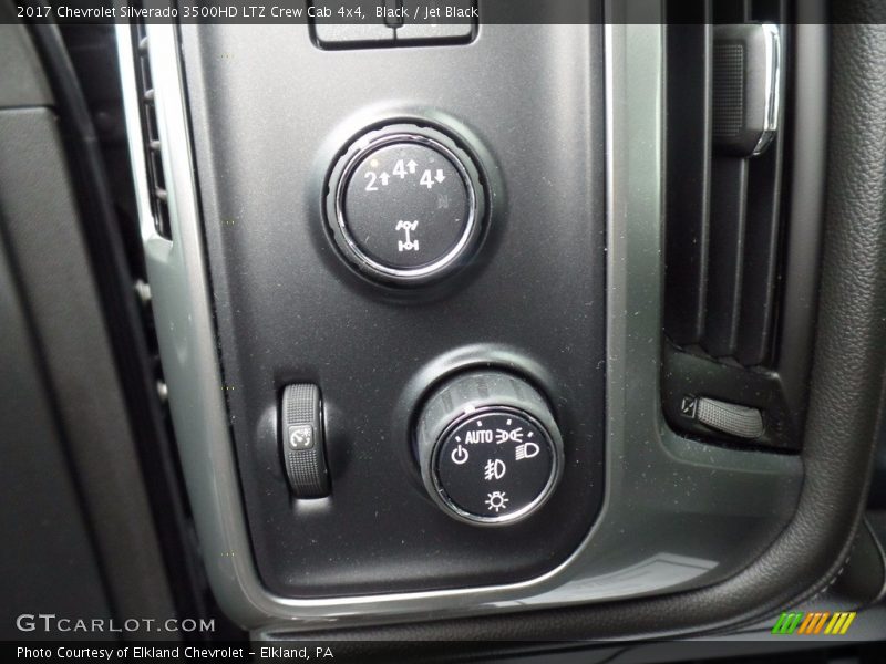 Black / Jet Black 2017 Chevrolet Silverado 3500HD LTZ Crew Cab 4x4