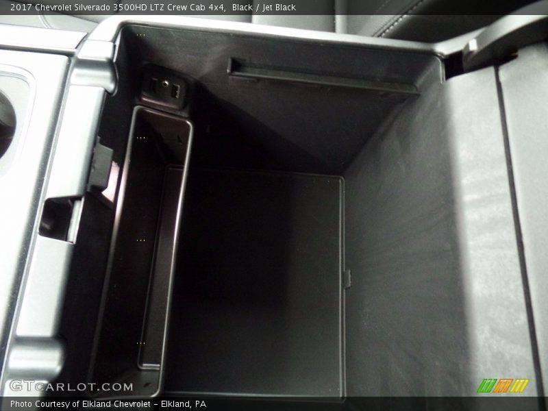 Black / Jet Black 2017 Chevrolet Silverado 3500HD LTZ Crew Cab 4x4