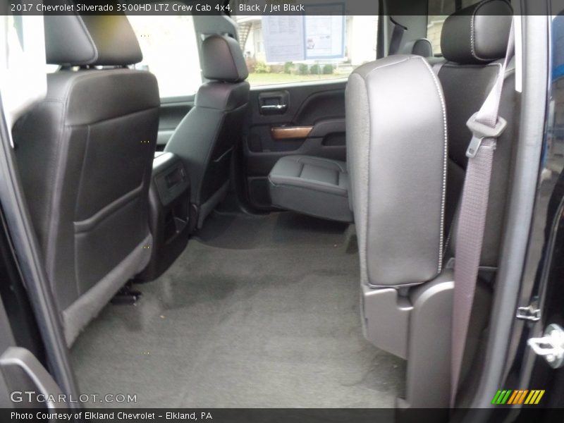 Black / Jet Black 2017 Chevrolet Silverado 3500HD LTZ Crew Cab 4x4