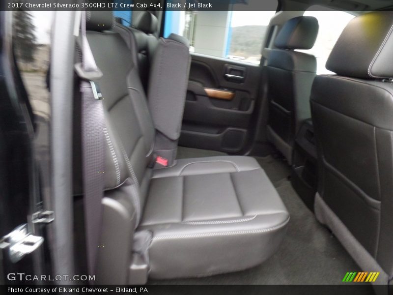 Black / Jet Black 2017 Chevrolet Silverado 3500HD LTZ Crew Cab 4x4