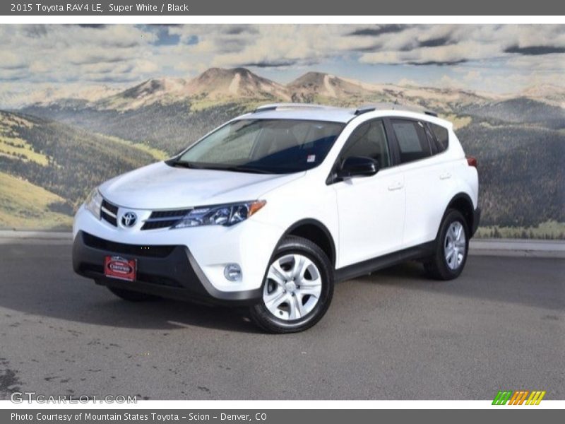 Super White / Black 2015 Toyota RAV4 LE