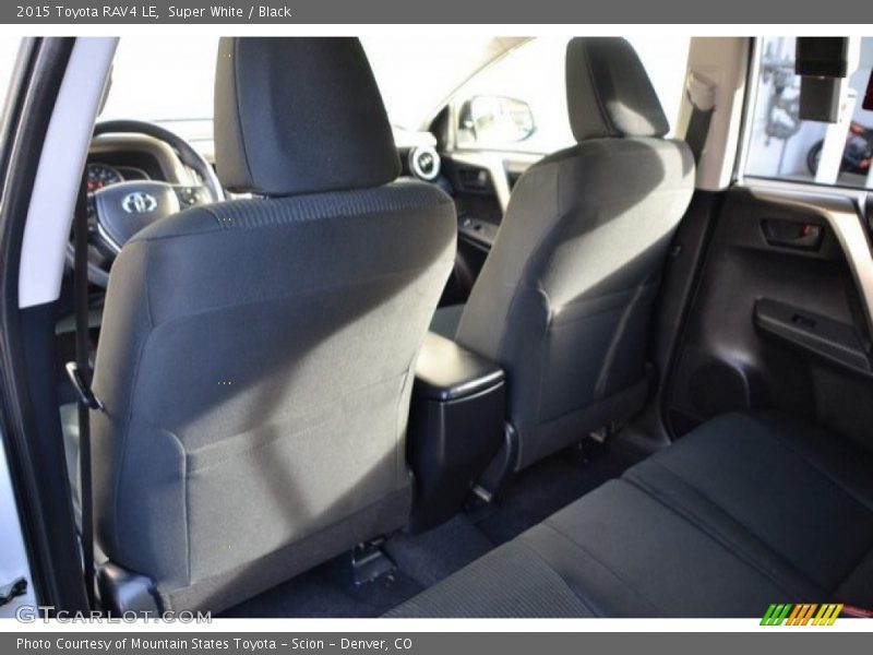 Super White / Black 2015 Toyota RAV4 LE