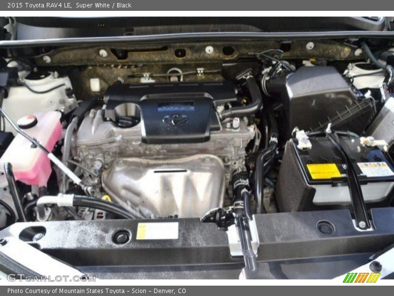 Super White / Black 2015 Toyota RAV4 LE