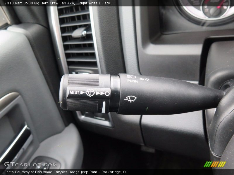 Bright White / Black 2018 Ram 3500 Big Horn Crew Cab 4x4