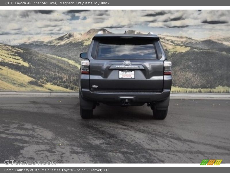 Magnetic Gray Metallic / Black 2018 Toyota 4Runner SR5 4x4