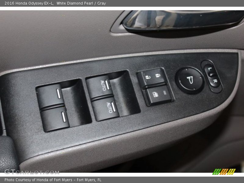 White Diamond Pearl / Gray 2016 Honda Odyssey EX-L