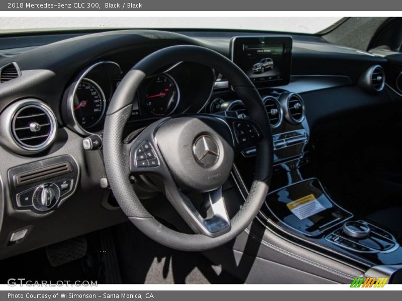 Black / Black 2018 Mercedes-Benz GLC 300