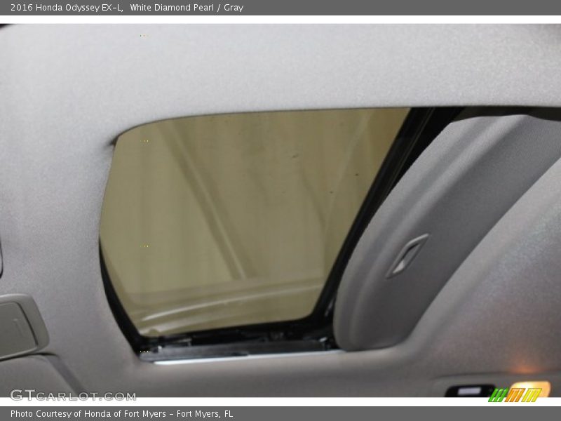 White Diamond Pearl / Gray 2016 Honda Odyssey EX-L