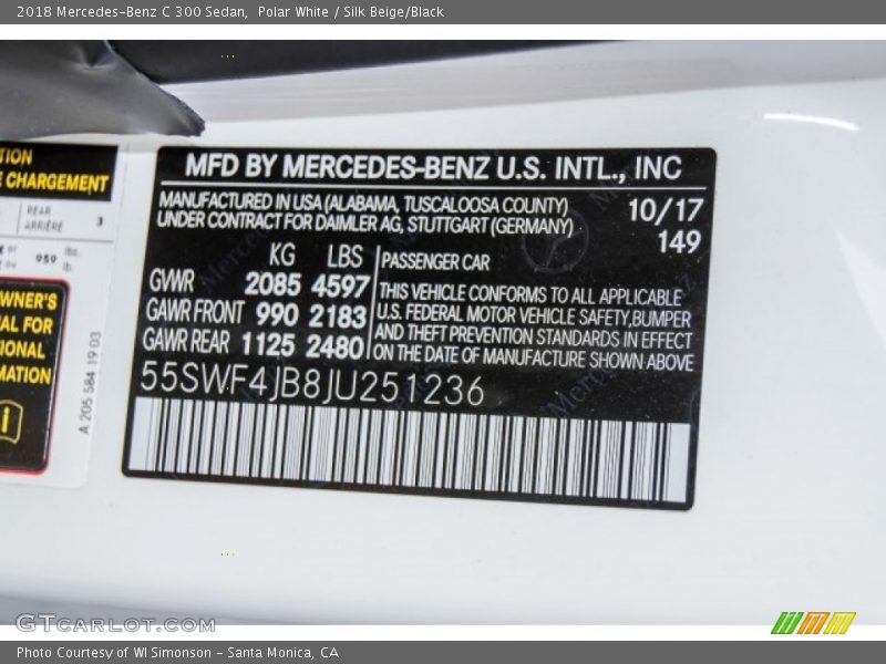Polar White / Silk Beige/Black 2018 Mercedes-Benz C 300 Sedan