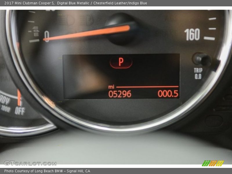 Digital Blue Metallic / Chesterfield Leather/Indigo Blue 2017 Mini Clubman Cooper S
