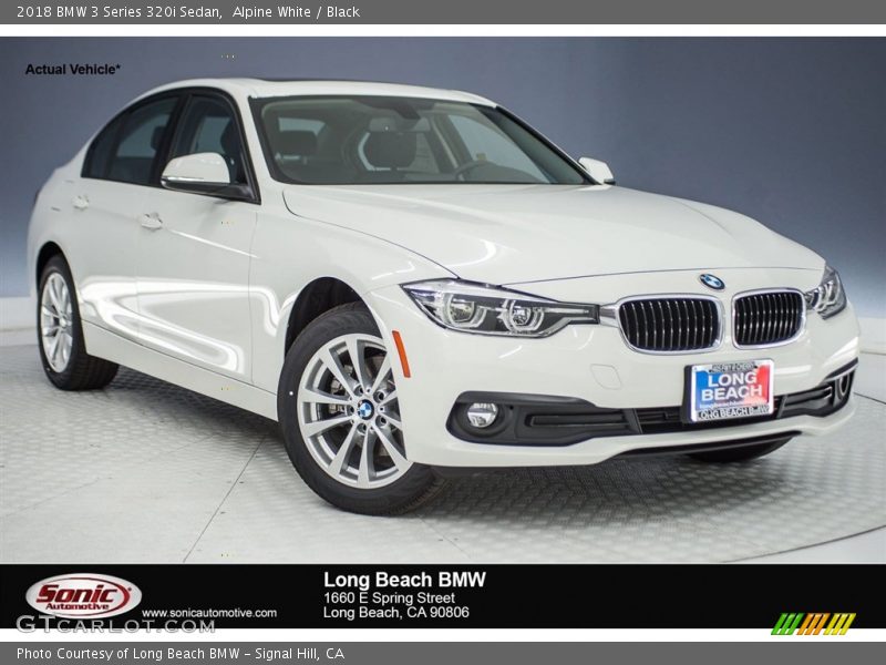 Alpine White / Black 2018 BMW 3 Series 320i Sedan