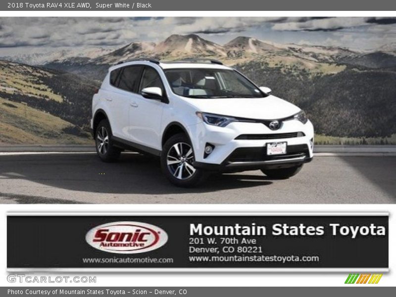 Super White / Black 2018 Toyota RAV4 XLE AWD