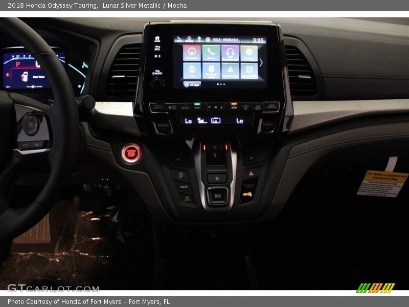 Lunar Silver Metallic / Mocha 2018 Honda Odyssey Touring