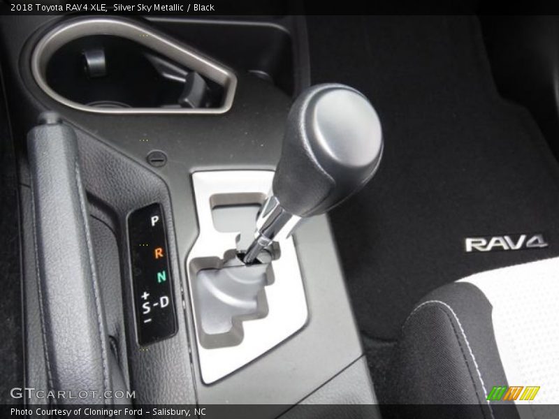  2018 RAV4 XLE 6 Speed ECT-i Automatic Shifter