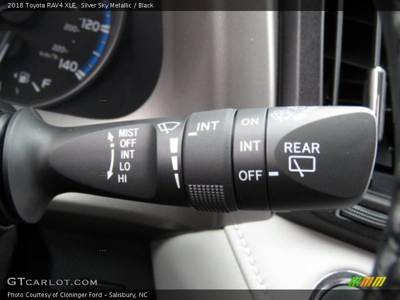 Controls of 2018 RAV4 XLE