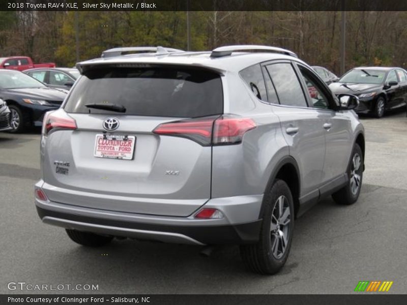 Silver Sky Metallic / Black 2018 Toyota RAV4 XLE