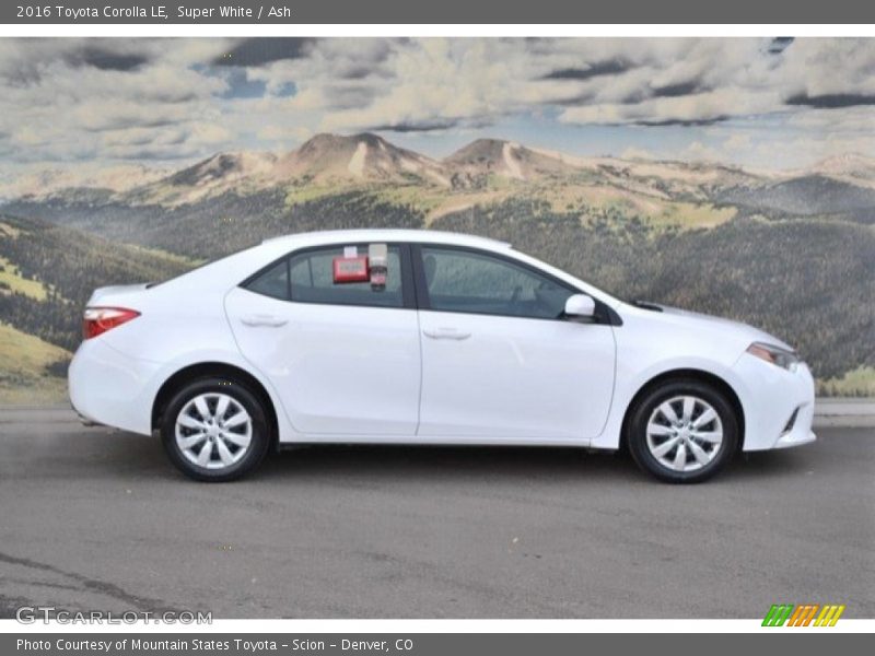 Super White / Ash 2016 Toyota Corolla LE