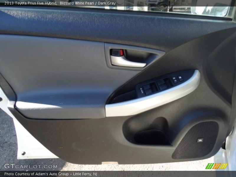 Blizzard White Pearl / Dark Gray 2013 Toyota Prius Five Hybrid