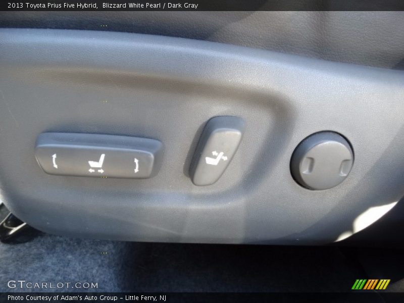 Blizzard White Pearl / Dark Gray 2013 Toyota Prius Five Hybrid