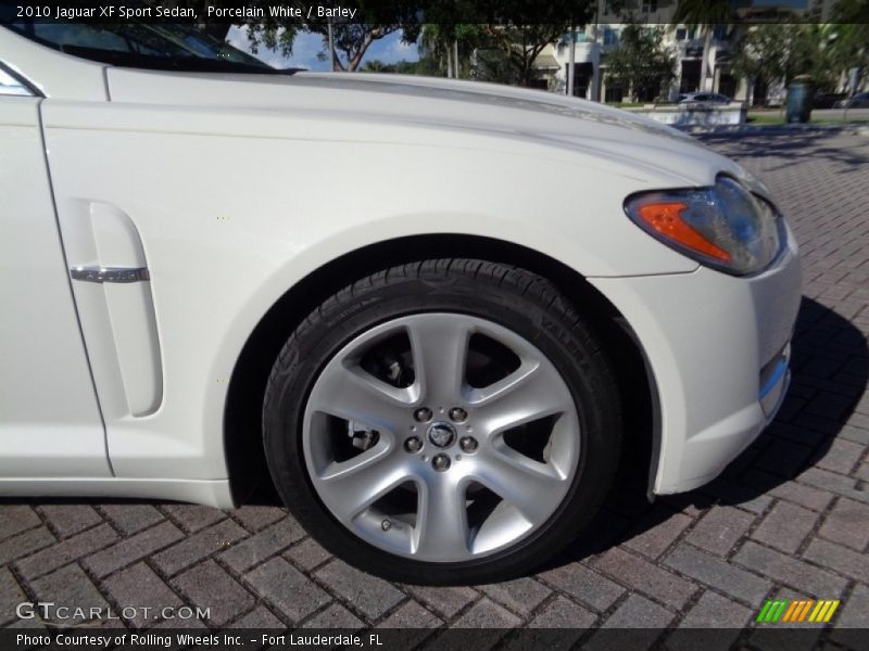  2010 XF Sport Sedan Wheel