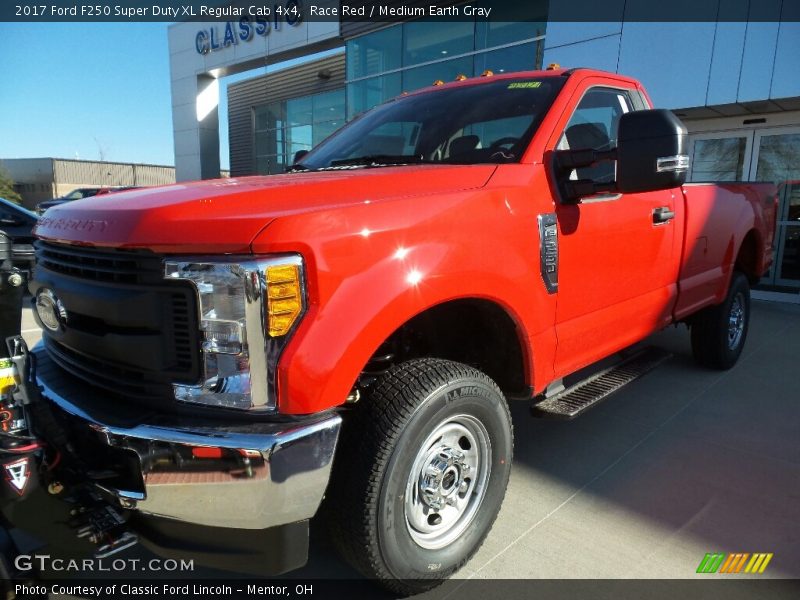 Race Red / Medium Earth Gray 2017 Ford F250 Super Duty XL Regular Cab 4x4