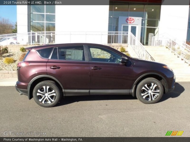 Black / Black 2018 Toyota RAV4 LE AWD