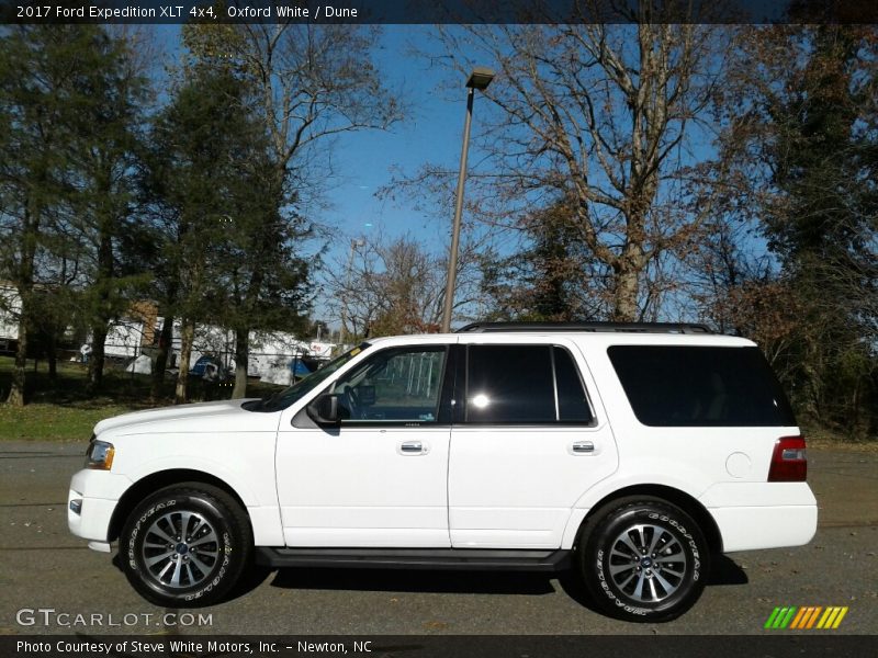 Oxford White / Dune 2017 Ford Expedition XLT 4x4