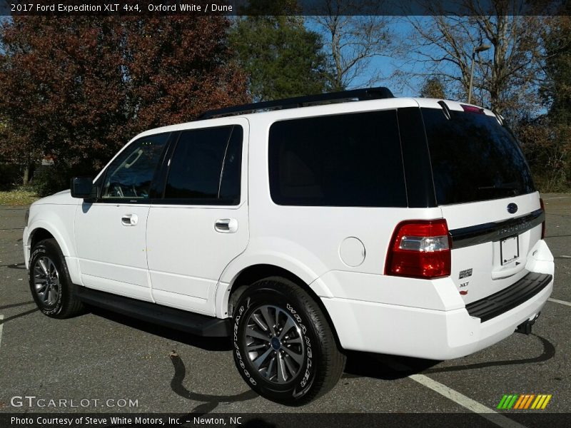 Oxford White / Dune 2017 Ford Expedition XLT 4x4
