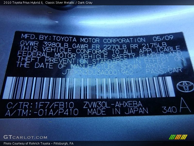 Classic Silver Metallic / Dark Gray 2010 Toyota Prius Hybrid II