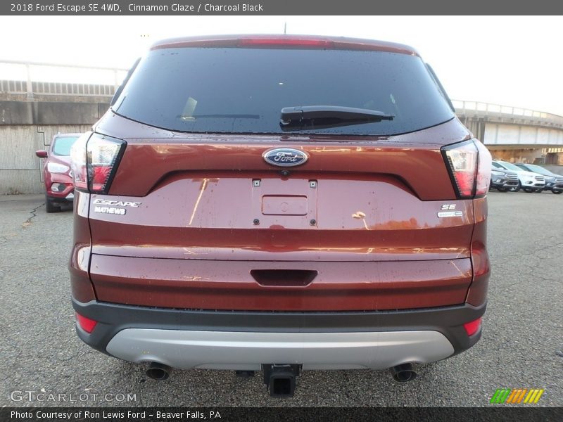 Cinnamon Glaze / Charcoal Black 2018 Ford Escape SE 4WD