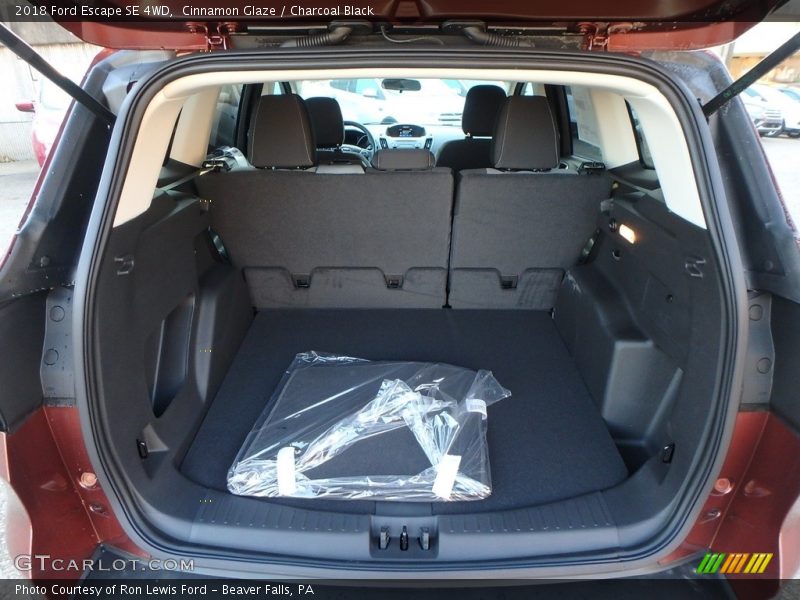 Cinnamon Glaze / Charcoal Black 2018 Ford Escape SE 4WD
