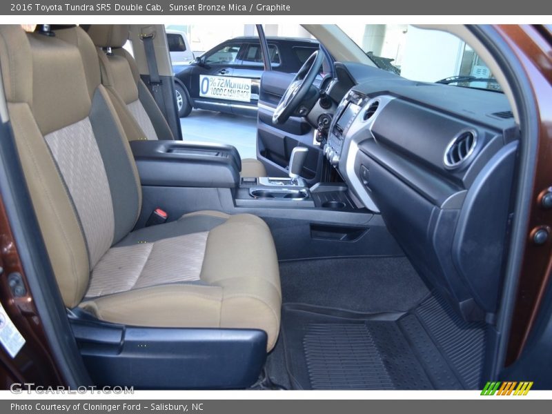 Sunset Bronze Mica / Graphite 2016 Toyota Tundra SR5 Double Cab