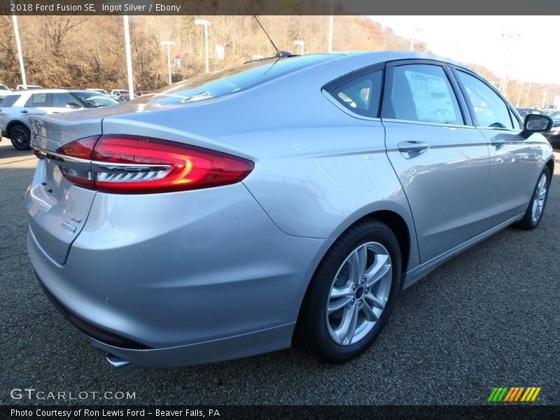 Ingot Silver / Ebony 2018 Ford Fusion SE