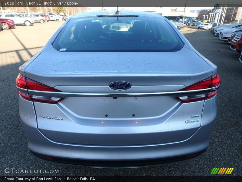 Ingot Silver / Ebony 2018 Ford Fusion SE
