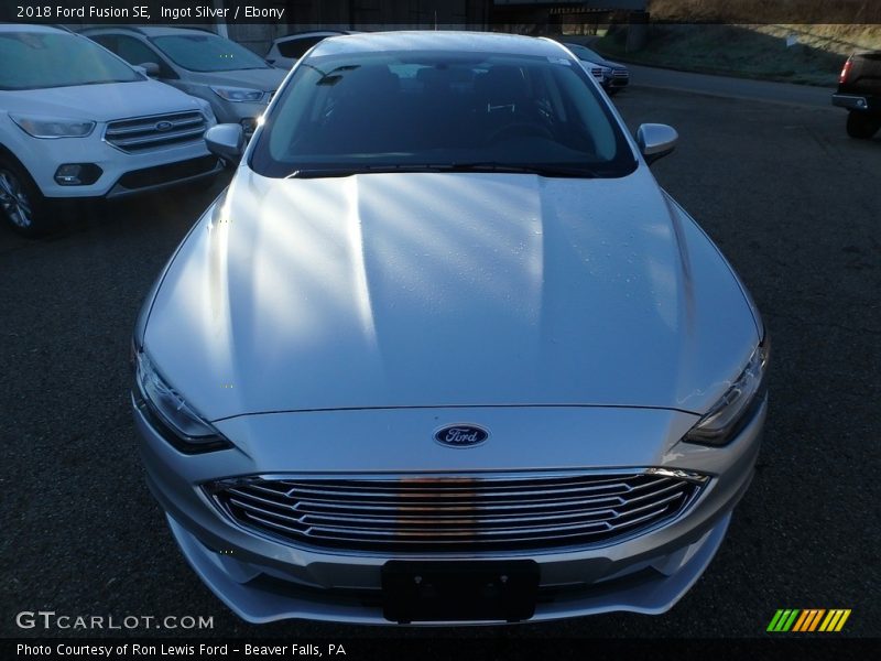 Ingot Silver / Ebony 2018 Ford Fusion SE